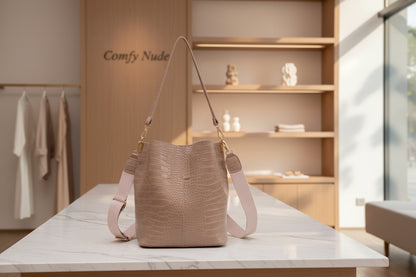 Enaya - Retro Messenger Bag